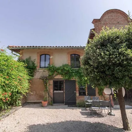 Holiday home Le Sourire Des Anges 2 Saint-Elix-le-Chateau